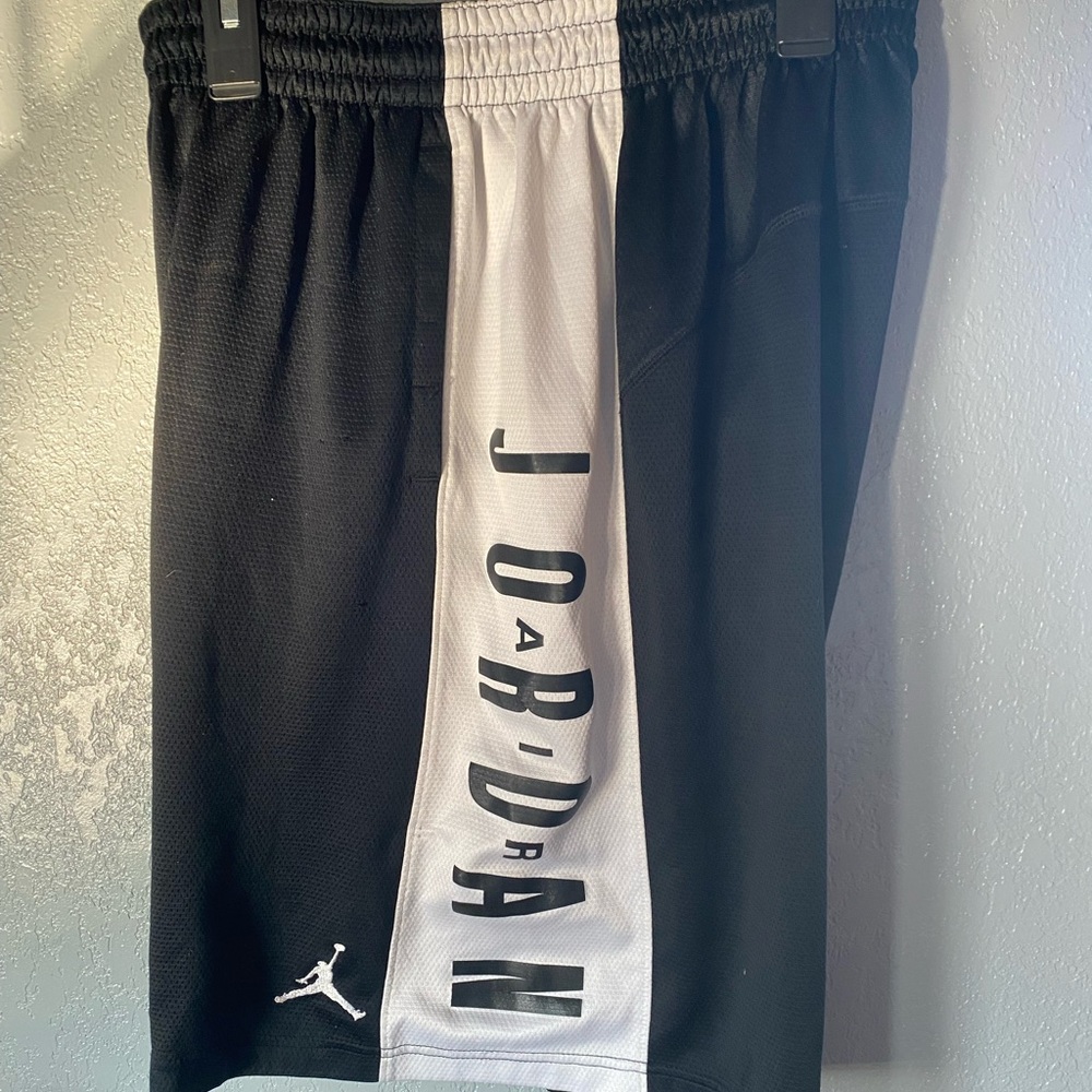 XL Jordan shorts new